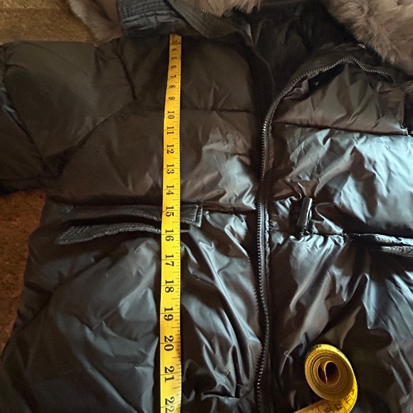 Winter Fashion Faux Fur Bomber Jacket - Picture 4 of 5